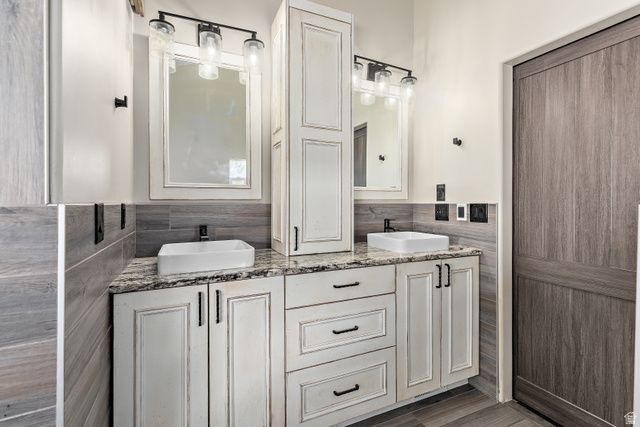 3532 W WINDING CREEK CV, Riverton, UT 84065
