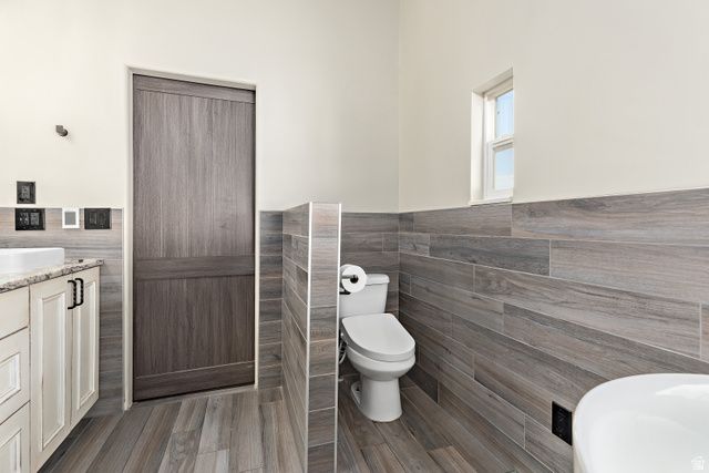 3532 W WINDING CREEK CV, Riverton, UT 84065