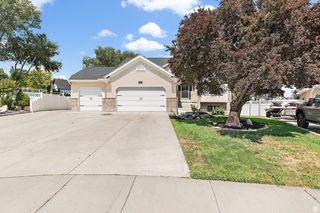 3532 W WINDING CREEK CV, Riverton, UT 84065
