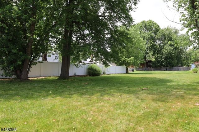 70 Knoll Rd, Parsippany-troy Hills Twp., NJ 07054