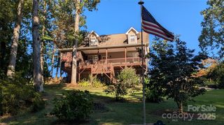 4 Carter Hill Drive, Leicester, NC 28748