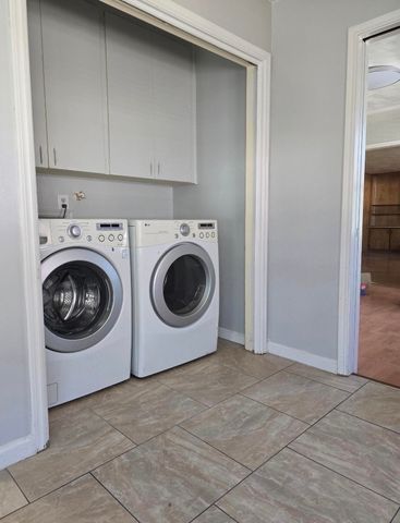 1205 Valencia Drive NE, Albuquerque, NM 87110