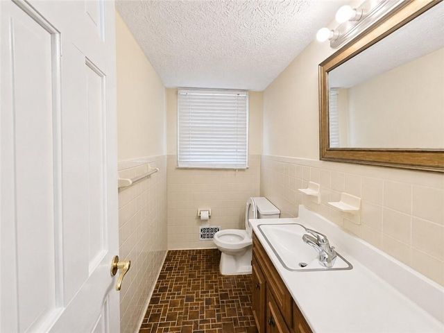 3293 Norwood Court, Duluth, GA 30096