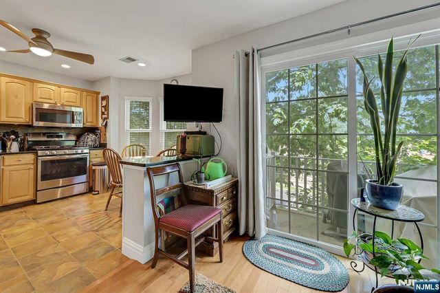 2332 Oliver Court, Mahwah, NJ 07430