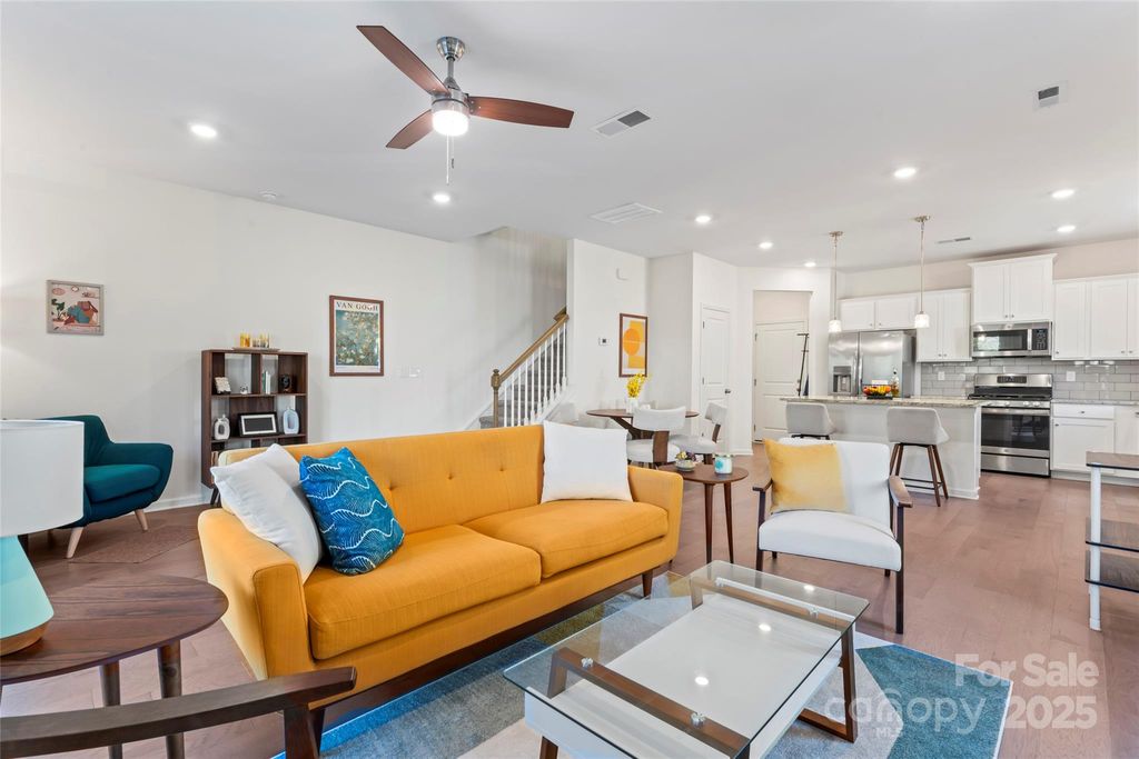 263 Harpers Run Lane, Matthews, NC 28104