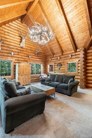 11245 Guyn Drive, Brighton, MI 48114