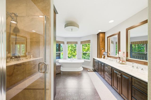 9033 Laguna Lake Way, Elk Grove, CA 95758