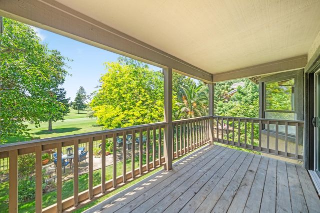 9033 Laguna Lake Way, Elk Grove, CA 95758