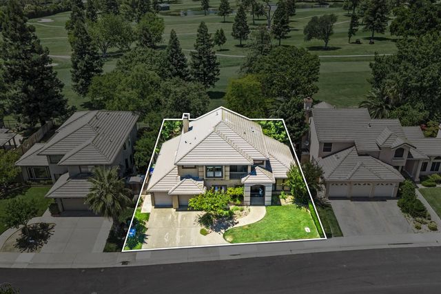 9033 Laguna Lake Way, Elk Grove, CA 95758