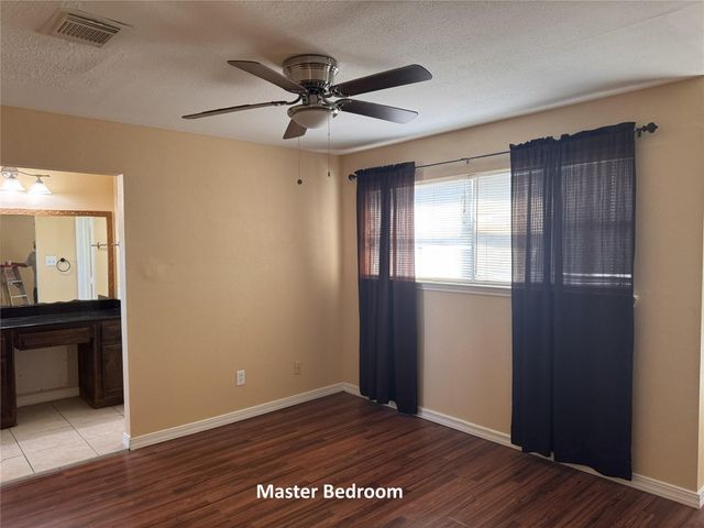 12319 Springcrest Drive, Houston, TX 77072
