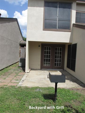 12319 Springcrest Drive, Houston, TX 77072