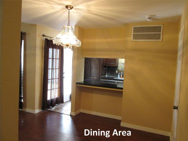12319 Springcrest Drive, Houston, TX 77072