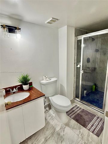 8246 NW 24th St 8246, Coral Springs, FL 33065