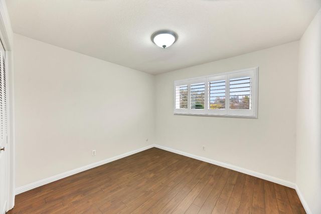 6420 Saint James Dr, Carmichael, CA 95608