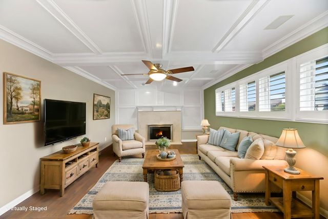 6420 Saint James Dr, Carmichael, CA 95608