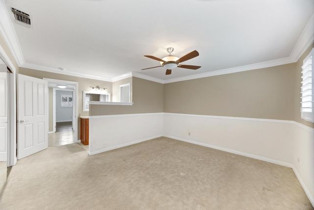 6420 Saint James Dr, Carmichael, CA 95608