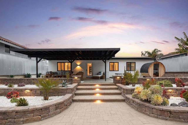 3011 Lloyd St, San Diego, CA 92117