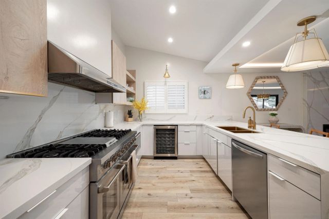 3011 Lloyd St, San Diego, CA 92117