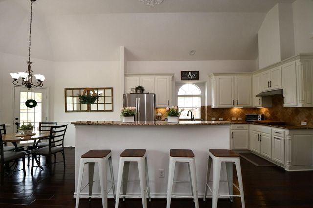 25618 Canyon Crossing Drive, Richmond, TX 77406