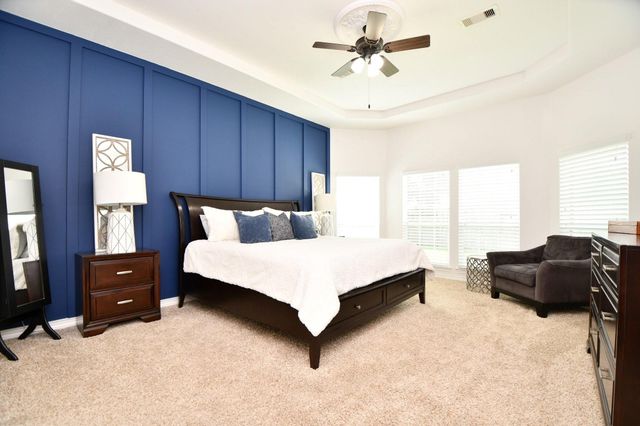 25618 Canyon Crossing Drive, Richmond, TX 77406