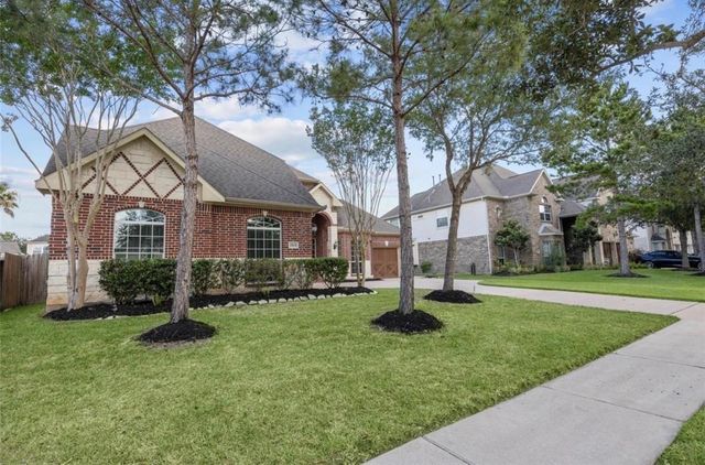 25618 Canyon Crossing Drive, Richmond, TX 77406