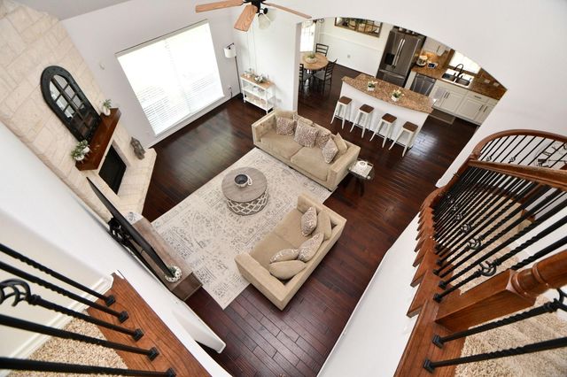 25618 Canyon Crossing Drive, Richmond, TX 77406