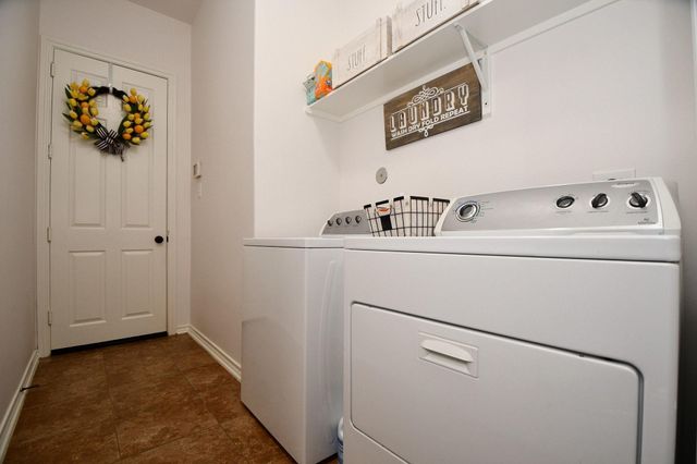 25618 Canyon Crossing Drive, Richmond, TX 77406