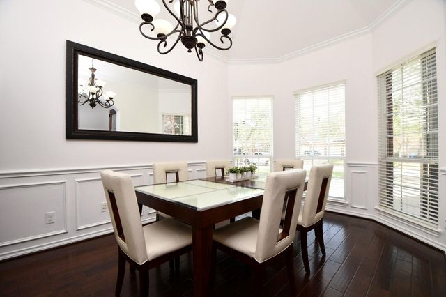 25618 Canyon Crossing Drive, Richmond, TX 77406