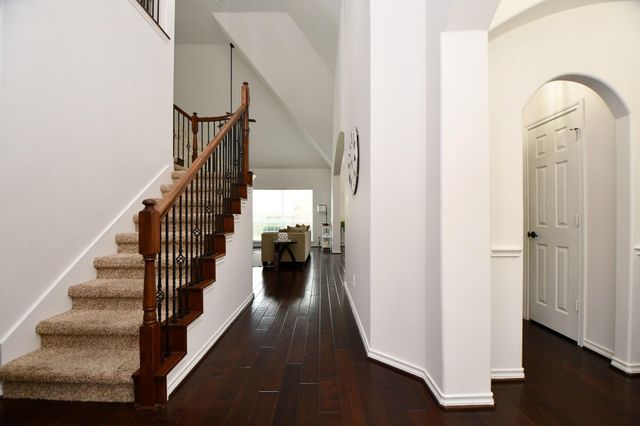 25618 Canyon Crossing Drive, Richmond, TX 77406