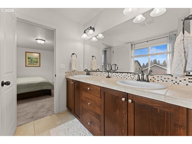 13910 Ne 101ST St, Vancouver, WA 98682