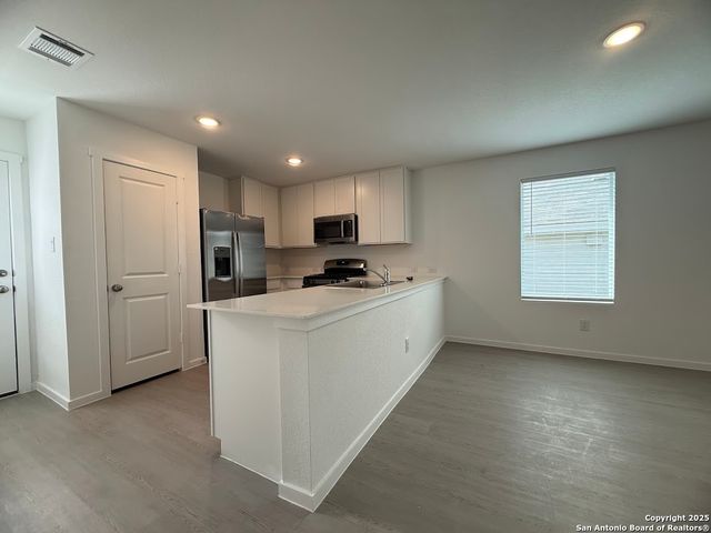 256 Ottawa Way, New Braunfels, TX 78130