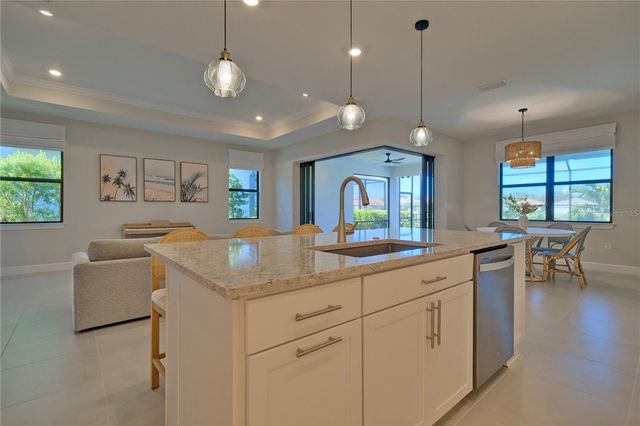 818 PINTAIL COVE, Bradenton, FL 34212