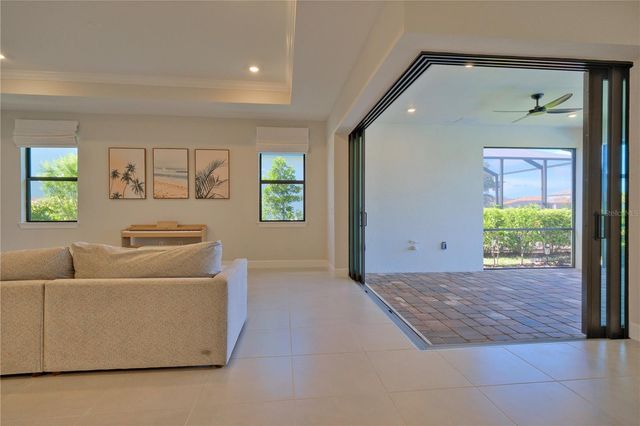 818 PINTAIL COVE, Bradenton, FL 34212