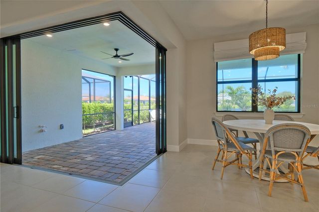 818 PINTAIL COVE, Bradenton, FL 34212