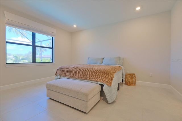 818 PINTAIL COVE, Bradenton, FL 34212
