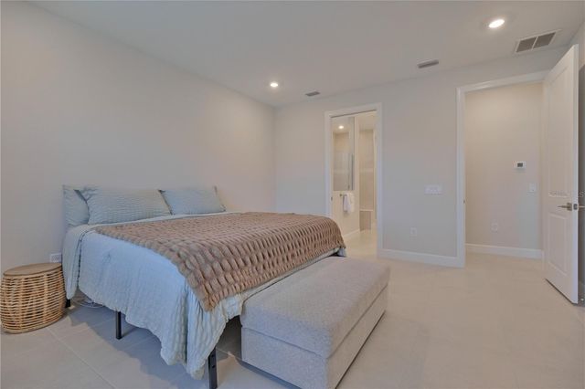 818 PINTAIL COVE, Bradenton, FL 34212