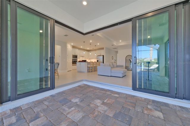 818 PINTAIL COVE, Bradenton, FL 34212