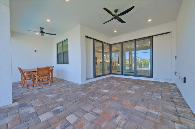 818 PINTAIL COVE, Bradenton, FL 34212