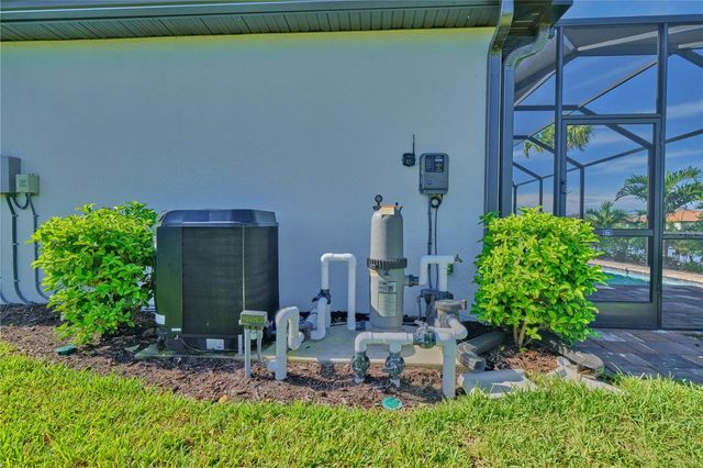 818 PINTAIL COVE, Bradenton, FL 34212