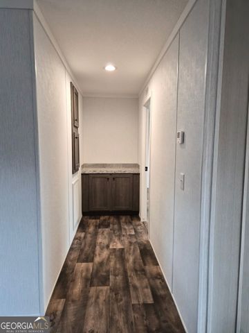 354 Green Meadows Drive, Hartwell, GA 30643