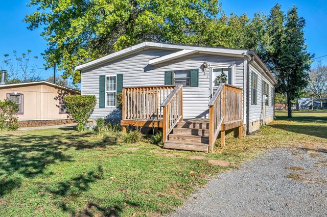 421 Hobbs Ave, Lebanon, TN 37087