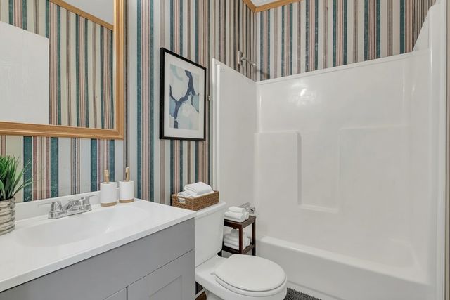 421 Hobbs Ave, Lebanon, TN 37087