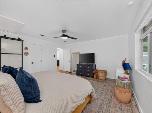 2102 Lear LN, Austin, TX 78745