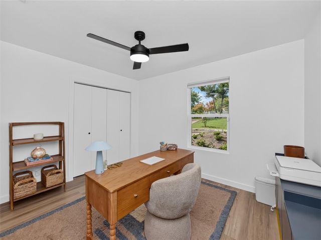 2102 Lear LN, Austin, TX 78745
