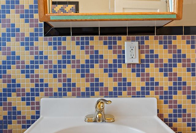 3011 17th Avenue S, Minneapolis, MN 55407