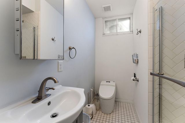 3011 17th Avenue S, Minneapolis, MN 55407