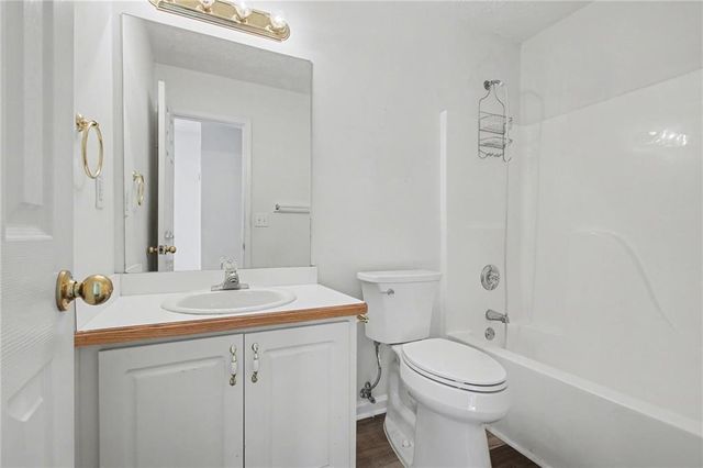 1896 Alcovy Trace Way, Lawrenceville, GA 30045