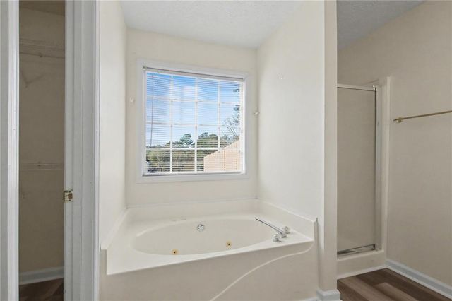 1896 Alcovy Trace Way, Lawrenceville, GA 30045