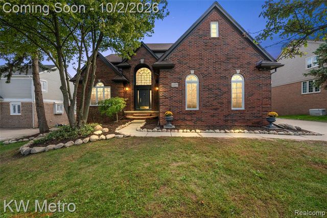 3379 Seminole Court, Rochester Hills, MI 48309