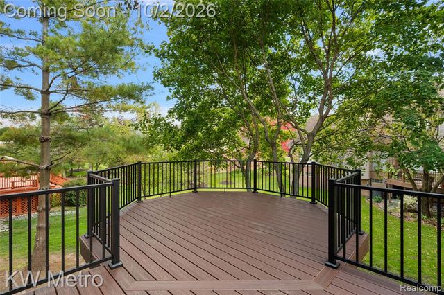 3379 Seminole Court, Rochester Hills, MI 48309